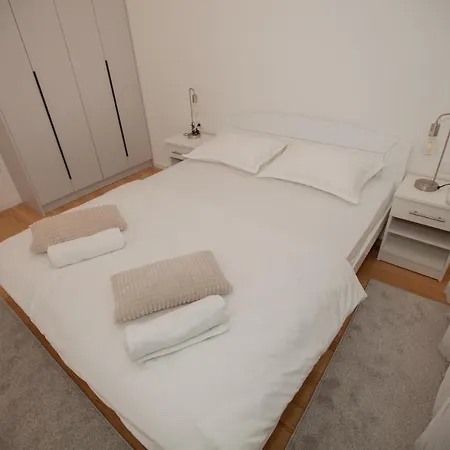 דירה Kuburica טרביניה